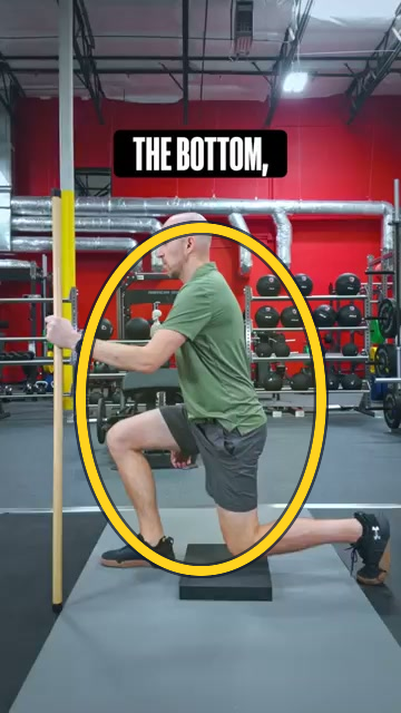 Split squat hold exercise frame highlight